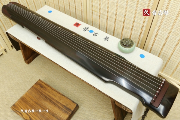 黑龙江省收藏级古琴【仲尼式】【红岳冠】